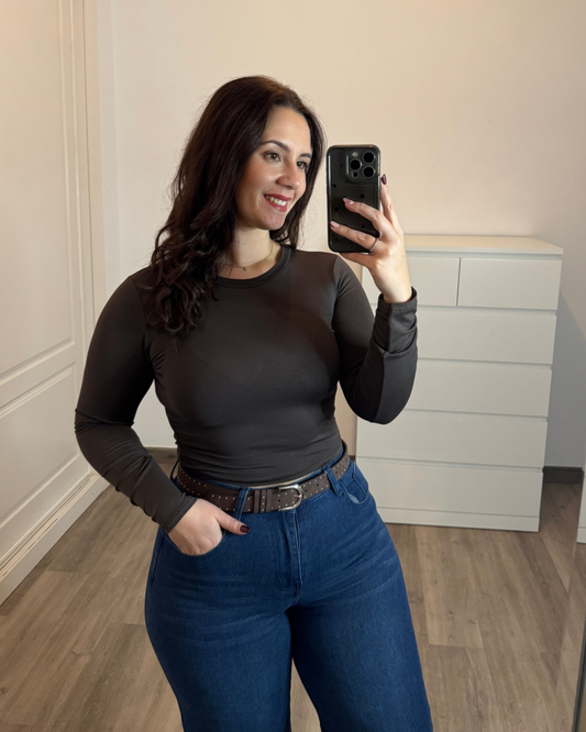 Camiseta básica marrón